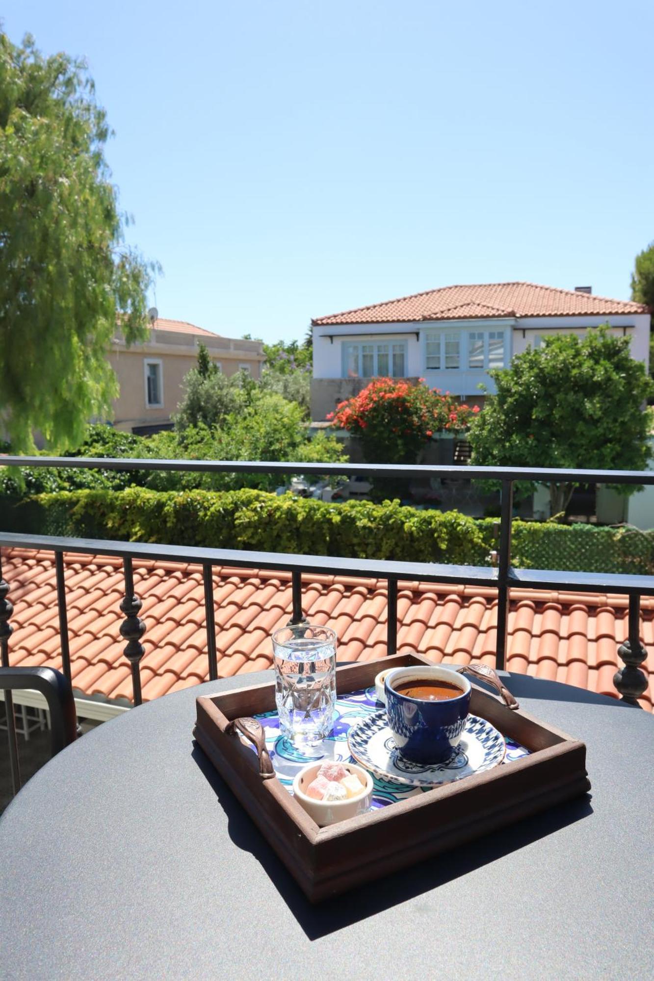 Muezeyyen Hanim Konagi Alacati Exterior foto