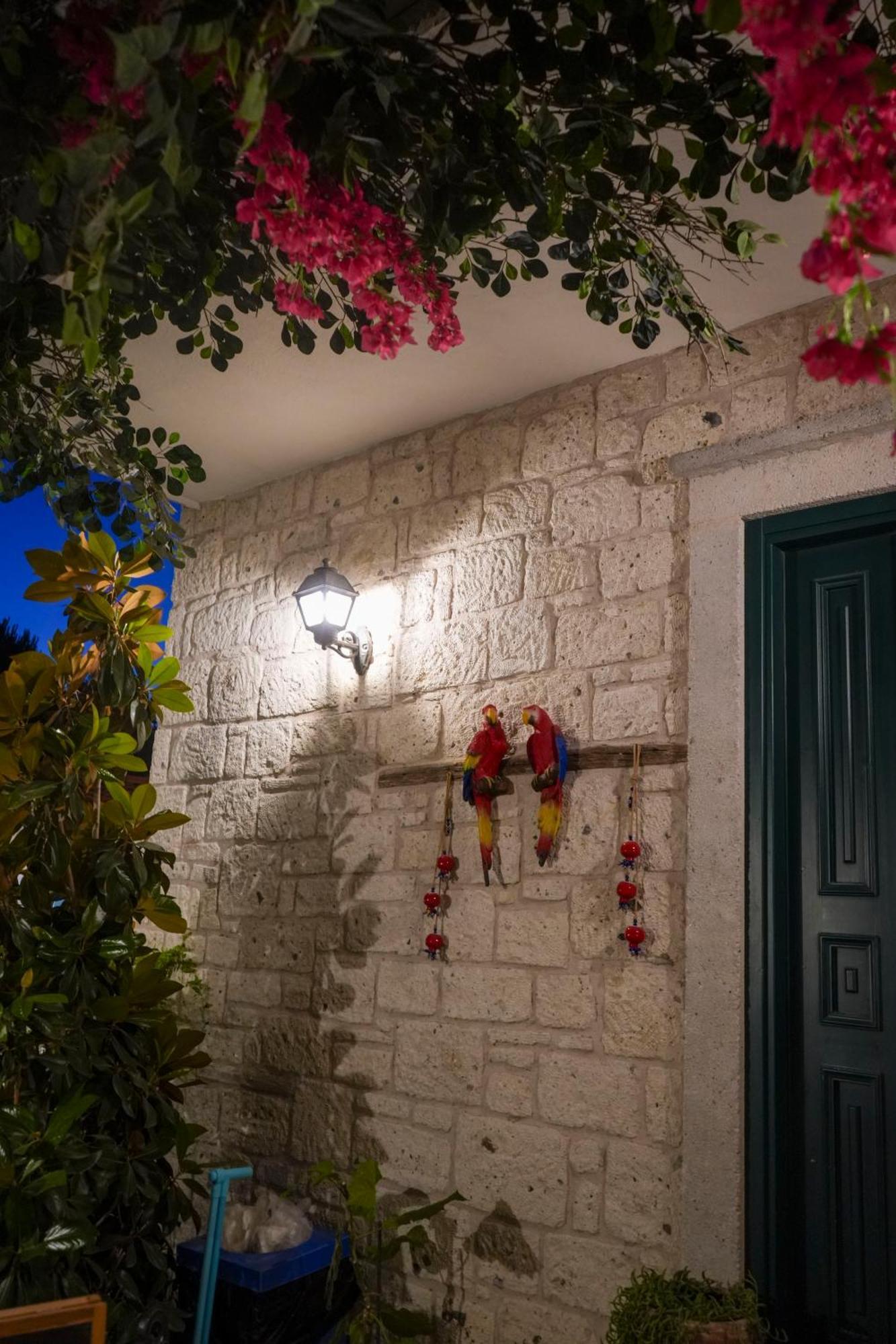 Muezeyyen Hanim Konagi Alacati Exterior foto
