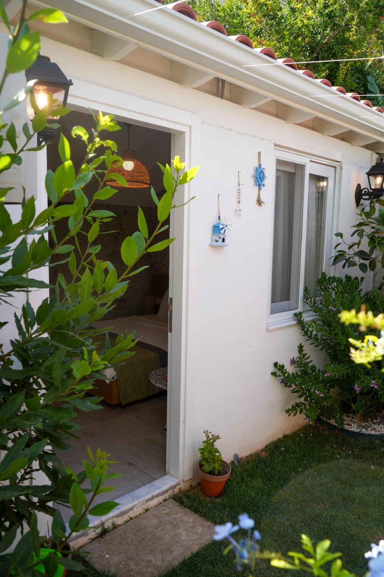 Muezeyyen Hanim Konagi Alacati Exterior foto
