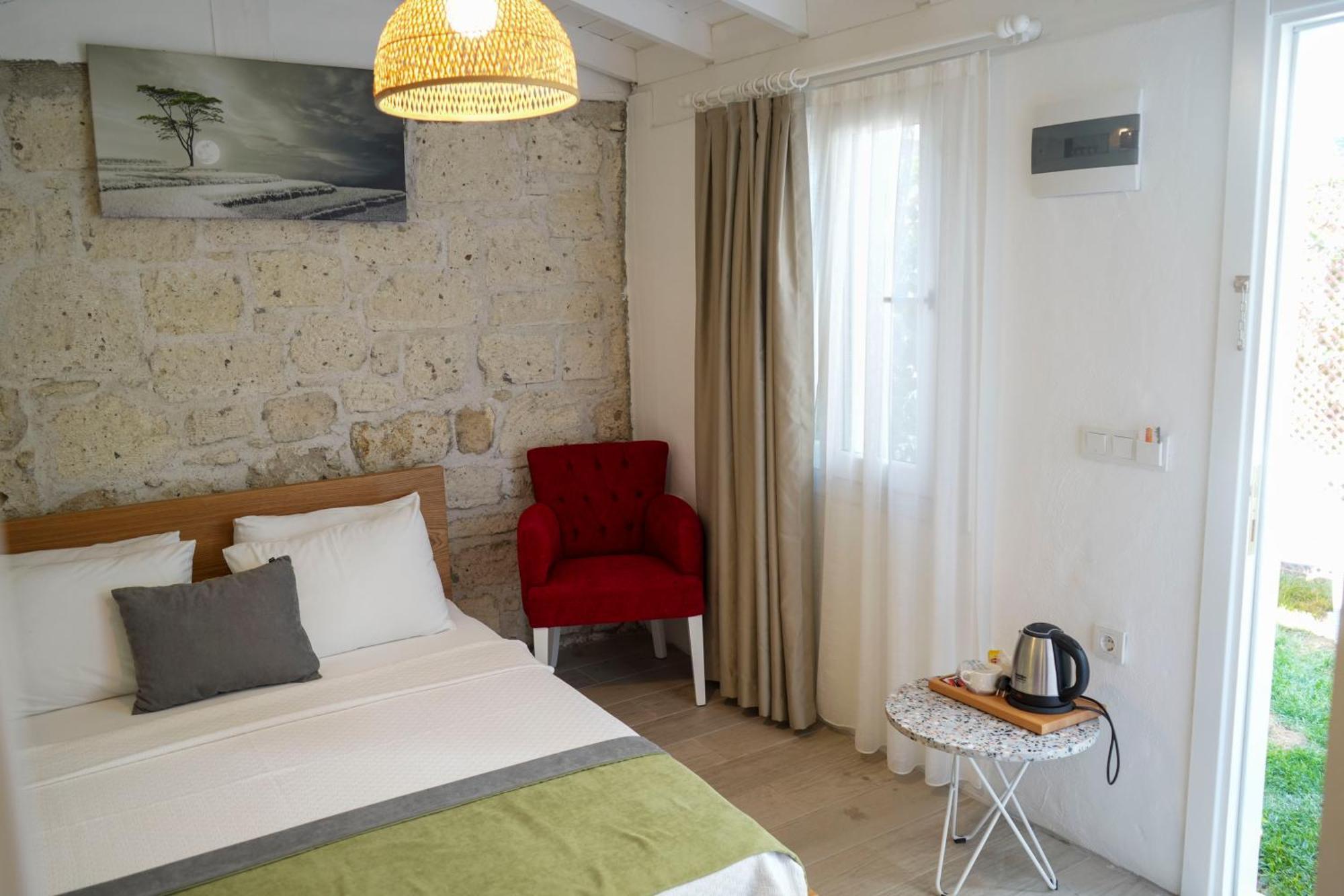 Muezeyyen Hanim Konagi Alacati Exterior foto